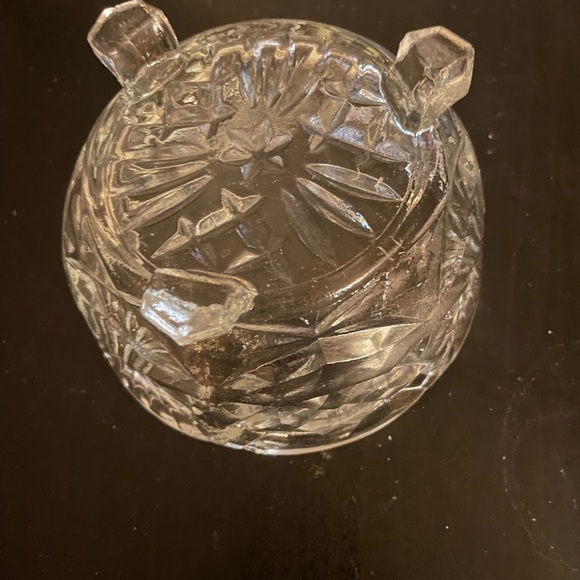 Beautiful Glass Candy/Vegetable dish - Picture 6 of 6